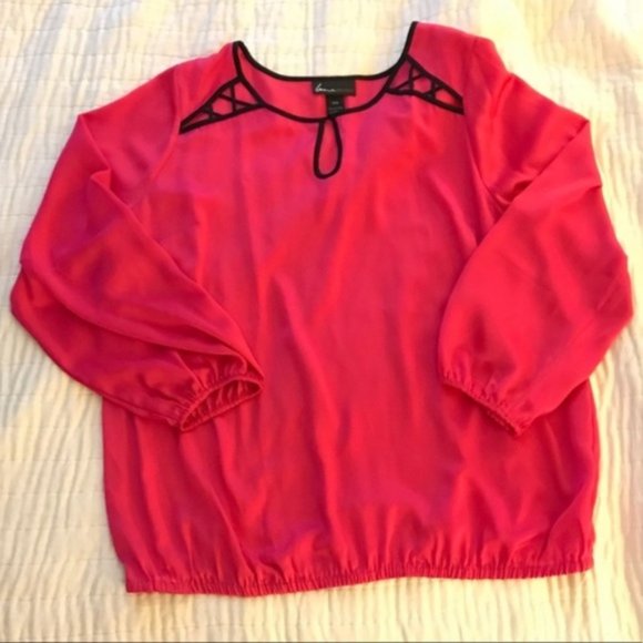 Lane Bryant Hot Pink Blouse with Black Trim 18/20 - Picture 5 of 6